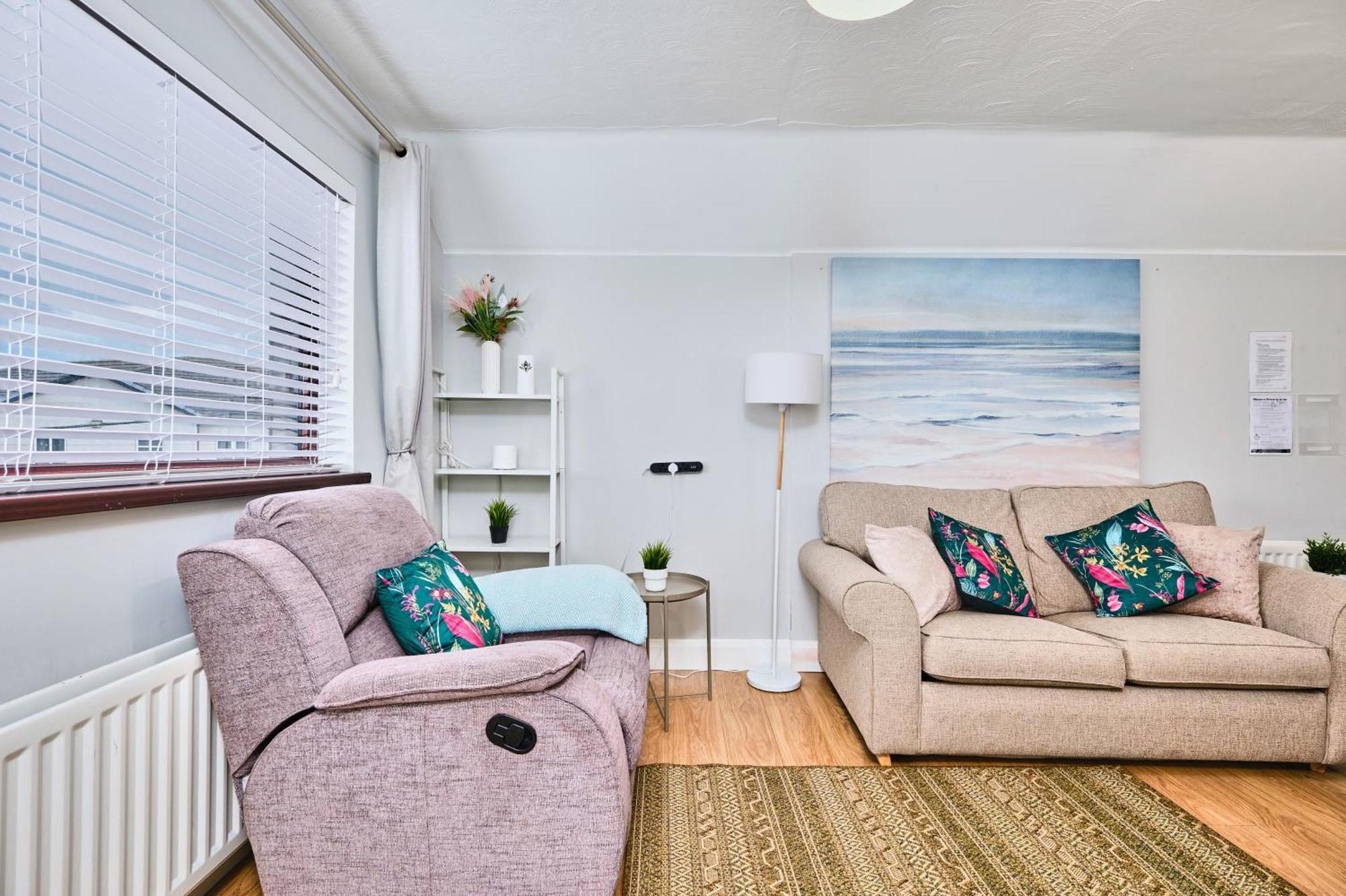 4 Golf Terrace - Portrush By The Sea Apartment Екстериор снимка