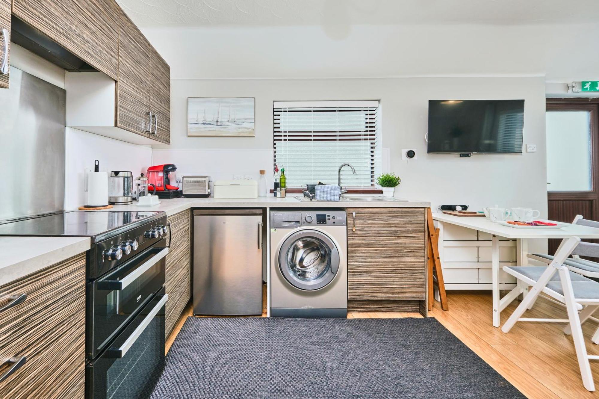 4 Golf Terrace - Portrush By The Sea Apartment Екстериор снимка